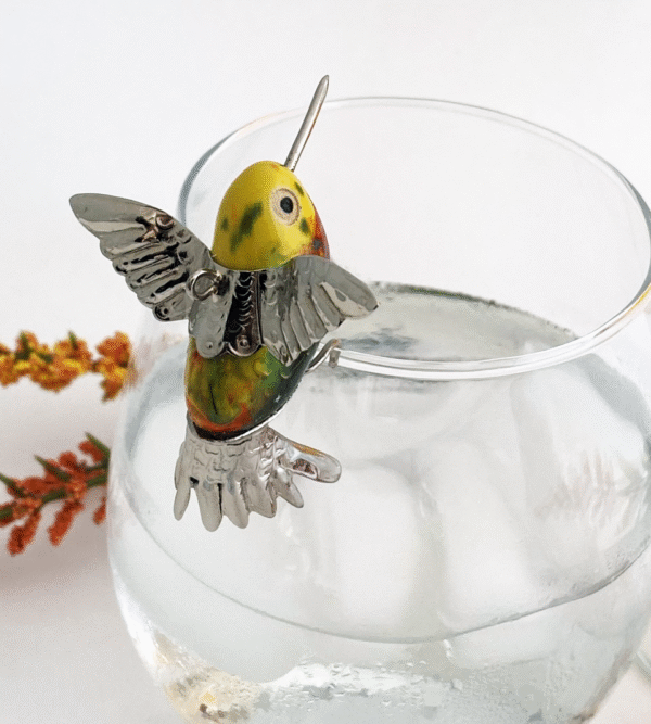 Blue Short Tail Hummingbird